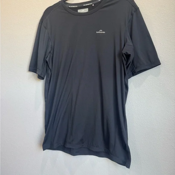 Kathmandu Outdoors Men's Dark Gray Short Sleeve Tee - Picture 4 of 7
